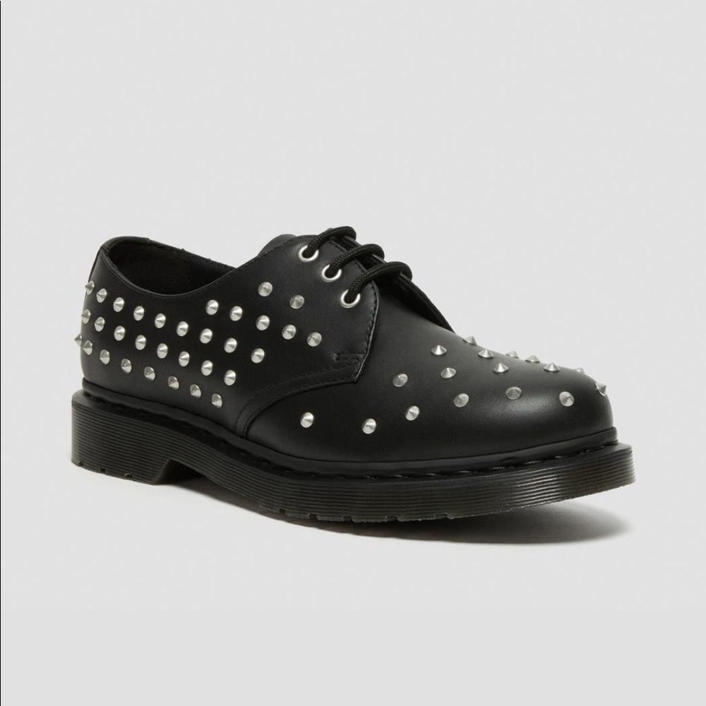 Dr Martens | Black 1461 Silver Stud Wanama Oxfords